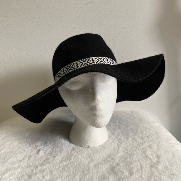 H&M Felt Hat